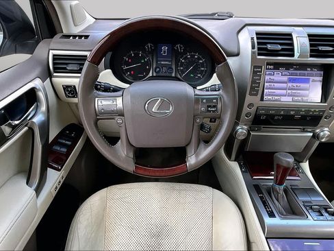 Used 2013 Lexus GX 460 w/ Comfort Plus Pkg AWD/4WD image 5