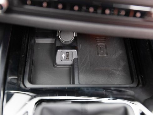 Used 2025 BMW Z4 M40i w/ Edition image 20