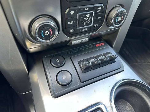 Used 2014 Ford F150 Raptor AWD/4WD image 21