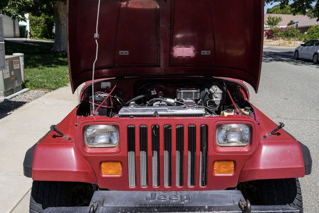 Used 1988 Jeep Wrangler 4WD image 18