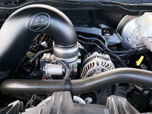 Used 2019 RAM 1500 Limited image 29