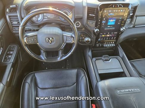 Used 2022 RAM 1500 Limited w/ Body Color Bumper Group AWD/4WD image 14