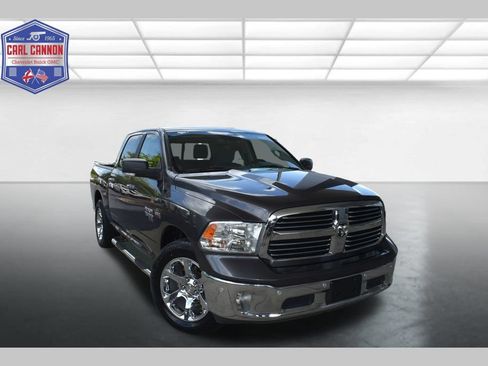 Used 2019 RAM 1500 Big Horn RWD image 1