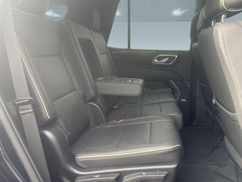 Used 2022 GMC Yukon SLT AWD/4WD image 38