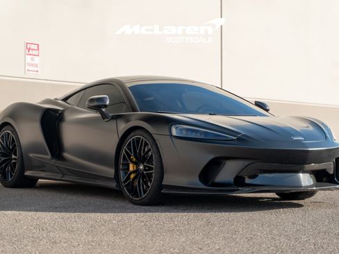 Used 2023 McLaren GT RWD image 9