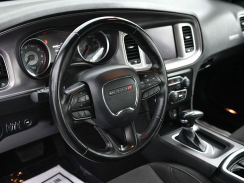 Used 2023 Dodge Charger SXT image 8
