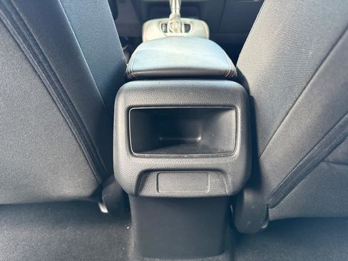 Certified 2024 Honda HR-V Sport image 33