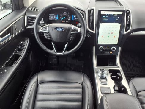 Used 2022 Ford Edge SEL w/ Convenience Package image 24