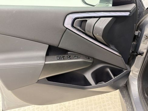 Used 2025 BMW X3 xDrive30i w/ Premium Package image 12