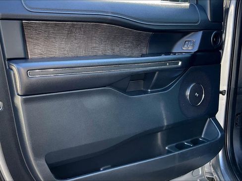 Used 2020 Ford Expedition Max Limited w/ Equipment Group 301A image 21