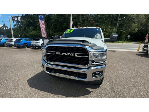Used 2023 RAM 3500 Big Horn w/ Level 1 Equipment Group AWD/4WD image 7