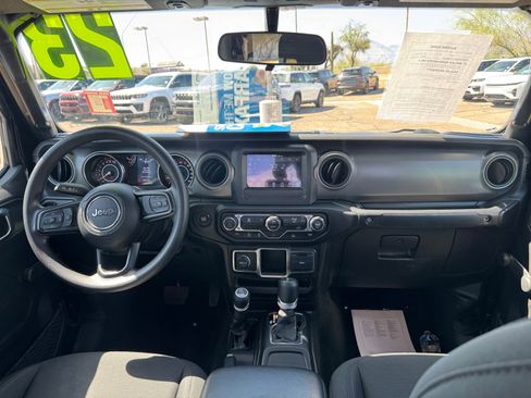 Certified 2023 Jeep Gladiator Sport w/ Trailer Tow Package AWD/4WD image 20