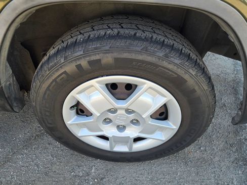 Used 2009 Honda Element LX image 24