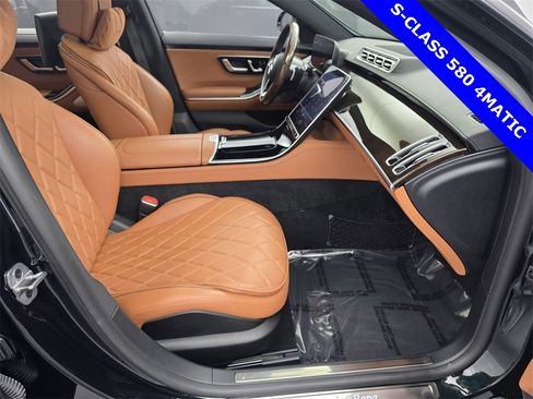 Used 2021 Mercedes-Benz S 580 4MATIC Sedan image 29