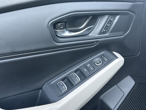 Used 2024 Honda Accord EX-L image 10