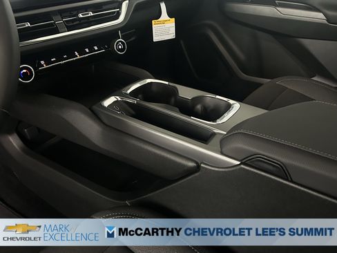 New 2026 Chevrolet Equinox EV LT w/ Comfort Package image 27