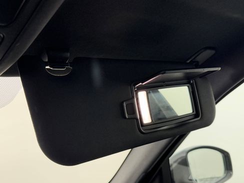 Used 2018 Jaguar F-PACE Prestige image 31