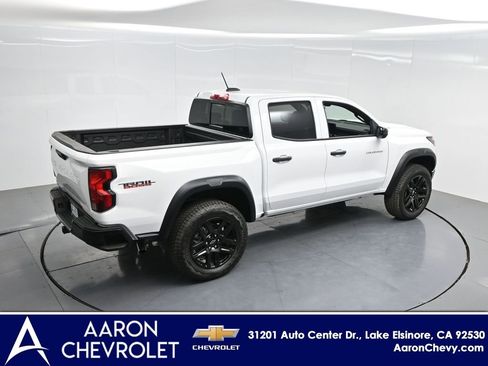 New 2025 Chevrolet Colorado Trail Boss w/ Midnight Edition AWD/4WD image 36