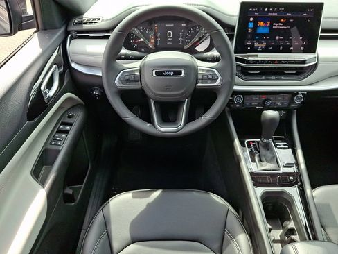 New 2026 Jeep Compass Limited AWD/4WD image 8