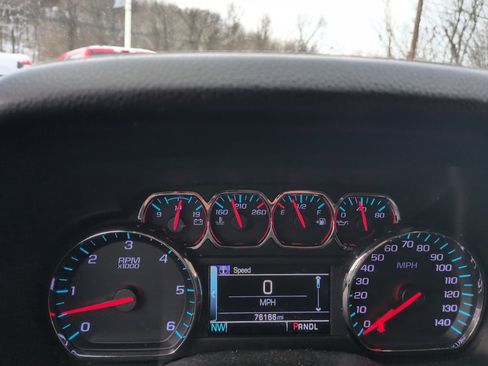 Used 2020 GMC Yukon XL SLE w/ HD Trailering Package image 24