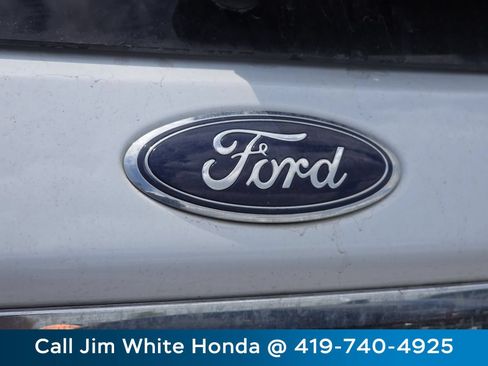 Used 2021 Ford Explorer Limited w/ Equipment Group 301A AWD/4WD image 19