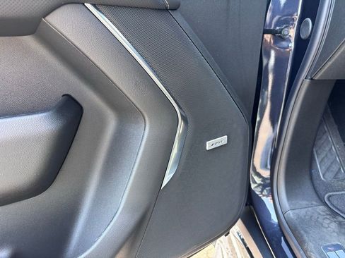 New 2025 Chevrolet Suburban Premier w/ Sun And Tow Package image 39