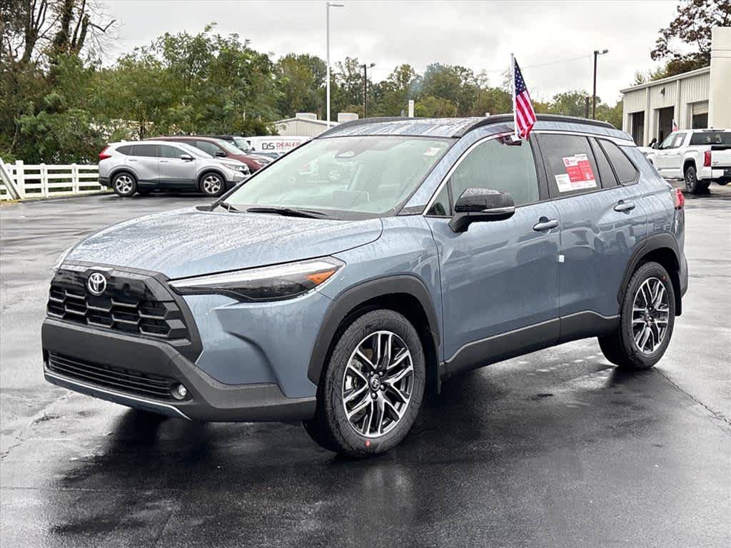 Used 2026 Toyota Corolla Cross XLE w/ Convenience Package FWD image 25