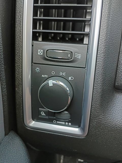 Used 2024 RAM 1500 Classic SLT RWD image 15