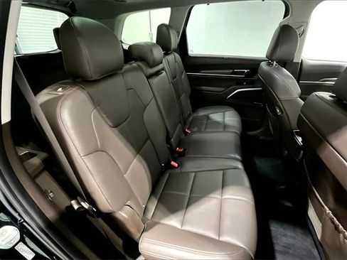 Used 2021 Kia Telluride SX image 25