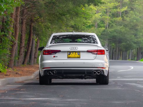 Used 2019 Audi S4 Premium Plus AWD/4WD image 36