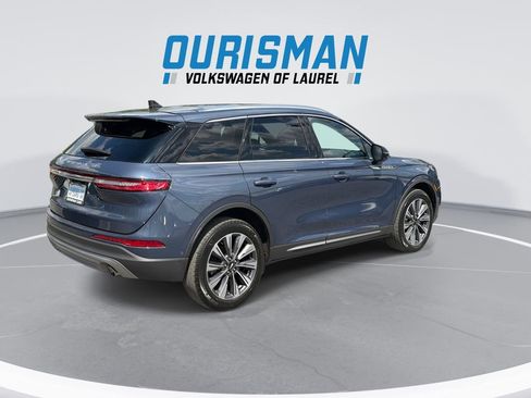 Used 2022 Lincoln Corsair Reserve w/ Equipment Group 201A image 8