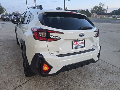 Used 2024 Subaru Crosstrek 2.5i Limited w/ Crosstrek Mirror Package image 22