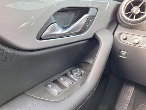 Used 2022 Chevrolet Blazer LT image 20