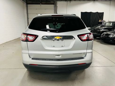 Used 2014 Chevrolet Traverse LS FWD image 7