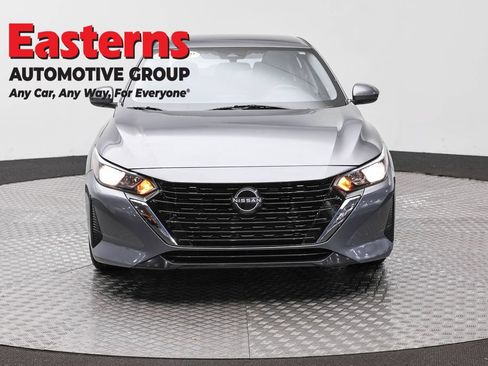 Used 2024 Nissan Sentra S FWD image 2