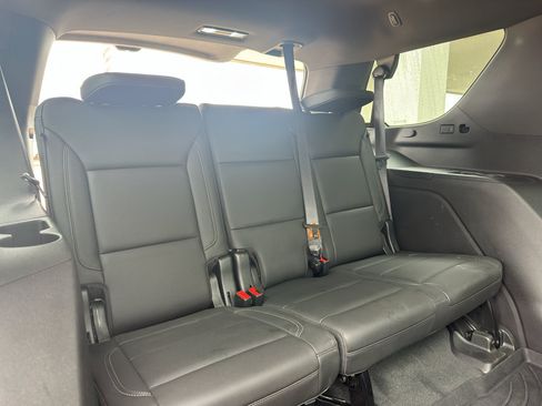 Used 2021 Chevrolet Tahoe LT w/ LT Signature Package AWD/4WD image 40