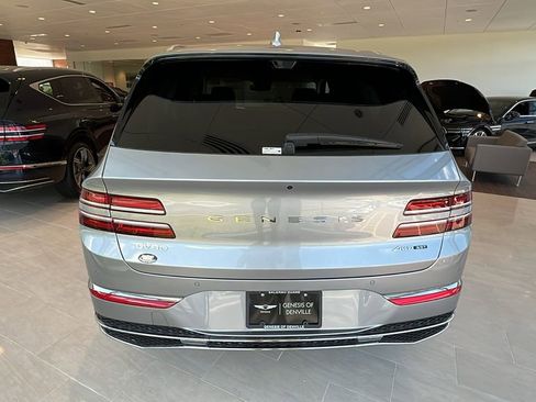 New 2025 Genesis GV80 3.5T Prestige image 4