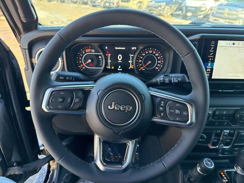 New 2026 Jeep Wrangler Sahara image 9