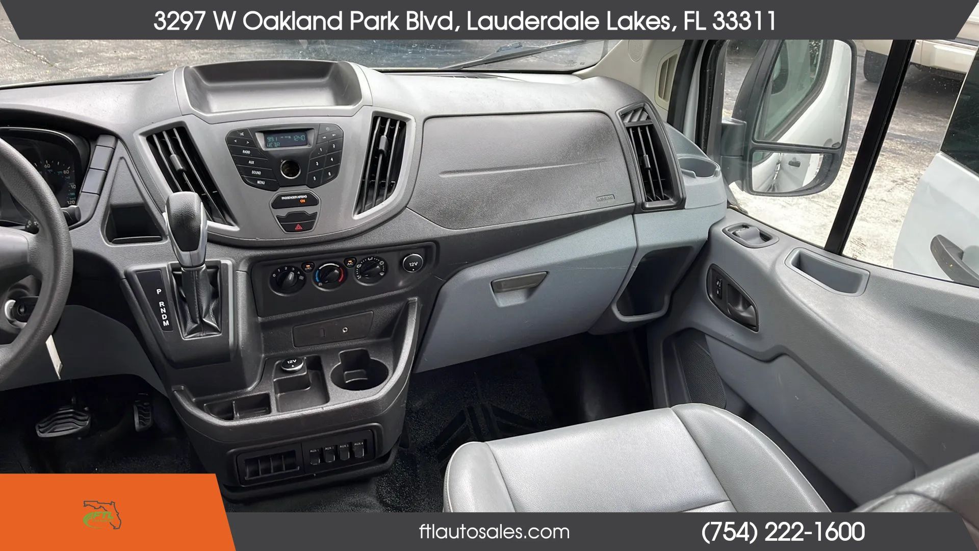 Used 2015 Ford Transit 150 130 Low Roof w/ Exterior Upgrade Package RWD image 37