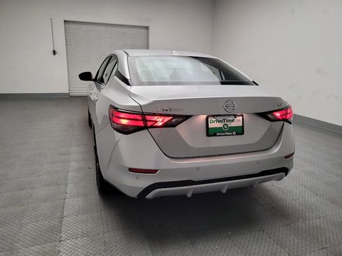 Used 2023 Nissan Sentra SV image 6