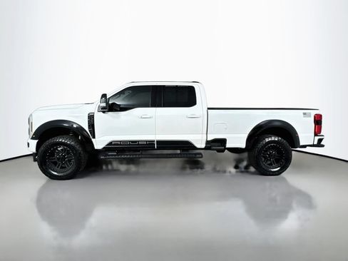 Used 2026 Ford F350 Lariat w/ Black Appearance Package AWD/4WD image 9