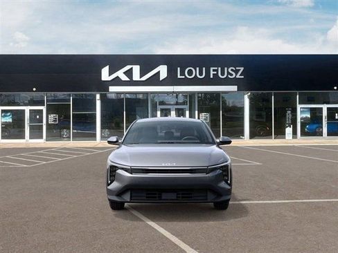 New 2026 Kia K4 LXS image 2