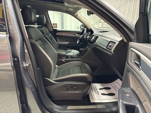 Used 2021 Volkswagen Atlas SEL Premium AWD/4WD image 27