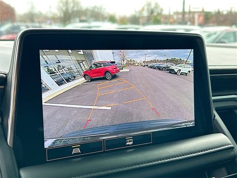 Used 2021 Chevrolet Tahoe LT image 23