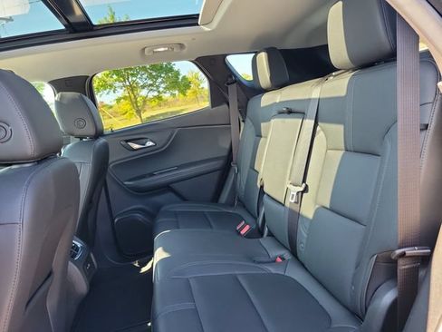 Used 2022 Chevrolet Blazer LT w/ Midnight/Sport Edition AWD/4WD image 8