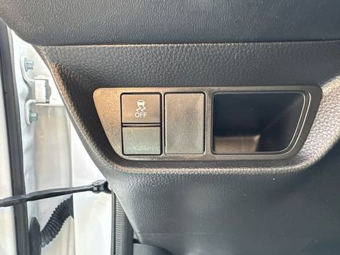 Used 2024 Honda HR-V EX-L image 30