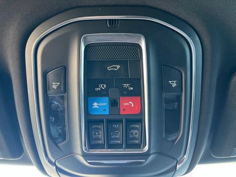 Used 2024 Jeep Grand Cherokee Limited 4xe AWD/4WD image 20