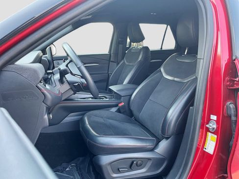Used 2025 Ford Explorer ST AWD/4WD image 22