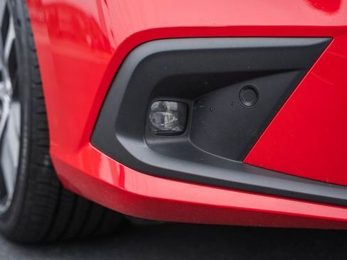 Used 2022 Honda Civic Touring image 13