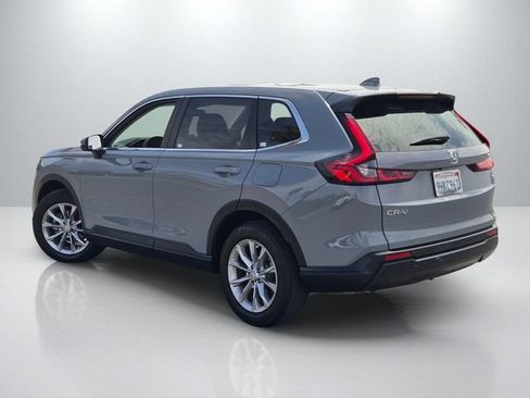 Used 2023 Honda CR-V EX-L image 6